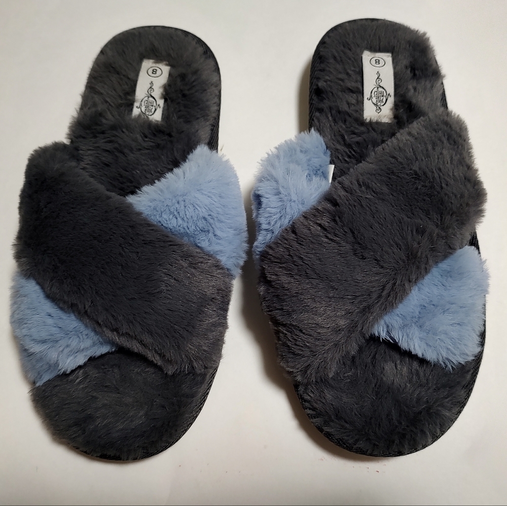 Sole Mates Fuzzy Slippers Grey Blue Soft Fluffy Sliders Mules Flats 8